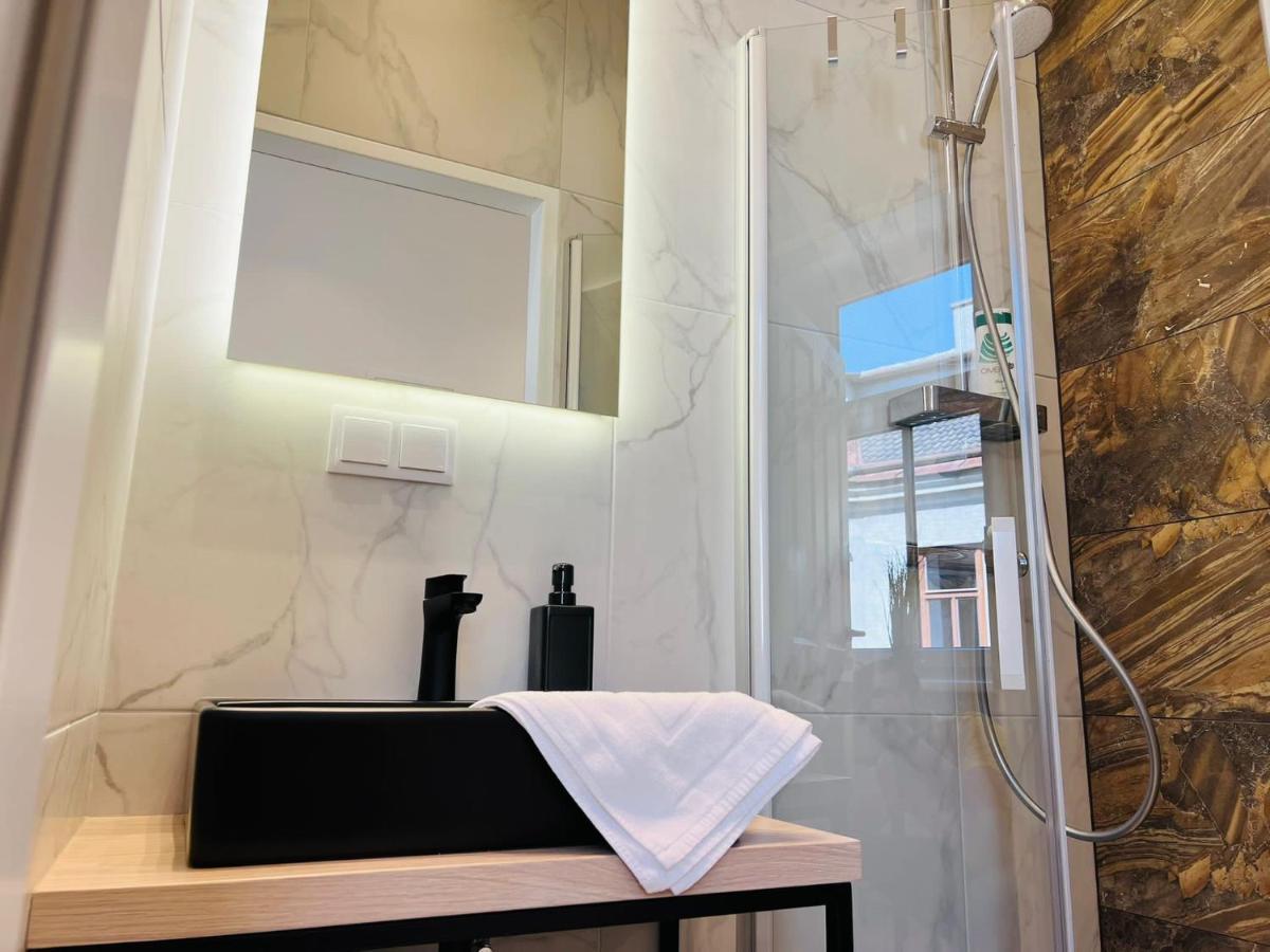 Zeus Design Apartment Erlach #37 Вена Экстерьер фото
